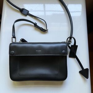 Delaroq Triplo Shoulder Bag